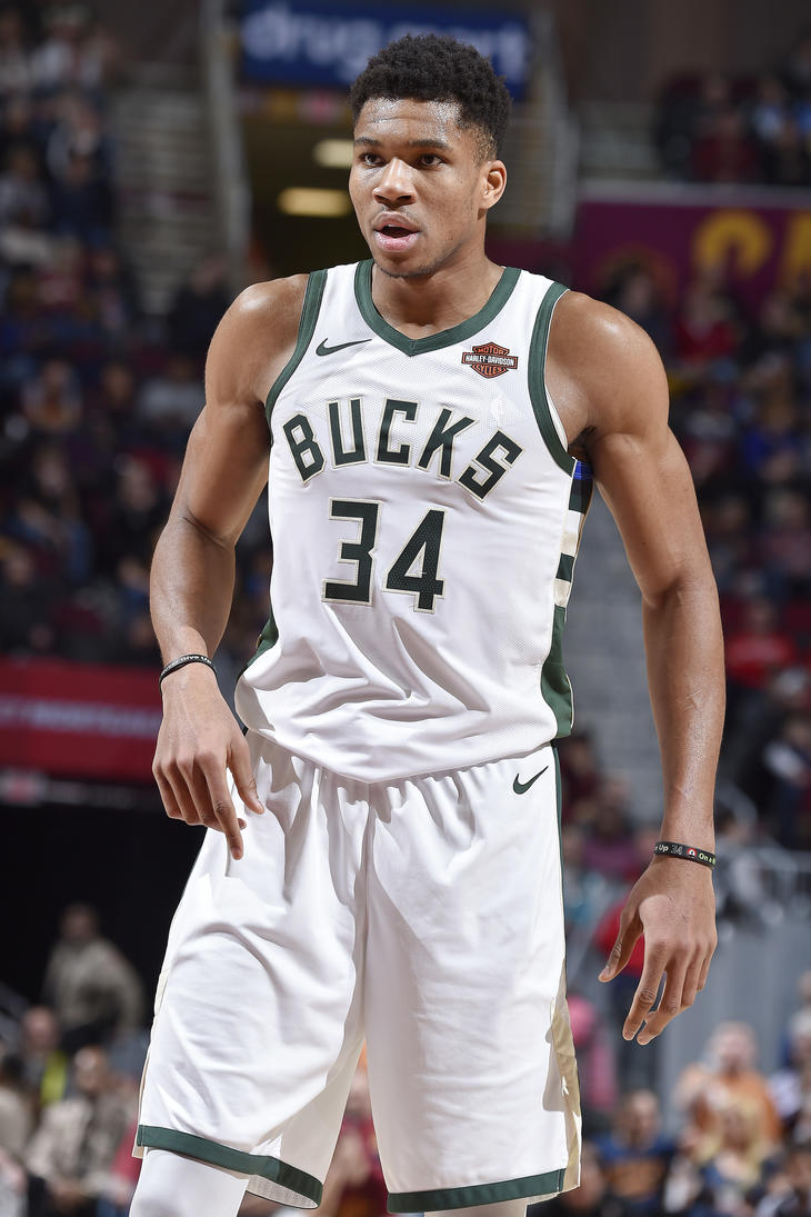 不乏带伤作 不乏带伤作