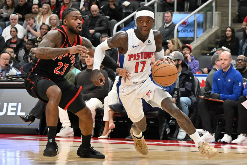 把防守拉裂 把防守拉裂